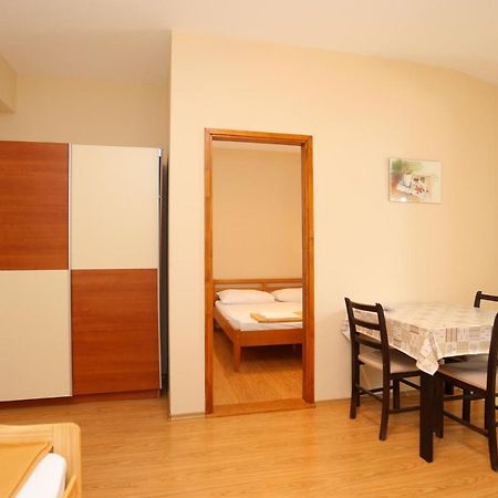 Apartment Nemira 17039A Tice ภายนอก รูปภาพ
