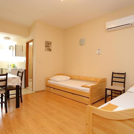 Apartment Nemira 17039A Tice ภายนอก รูปภาพ